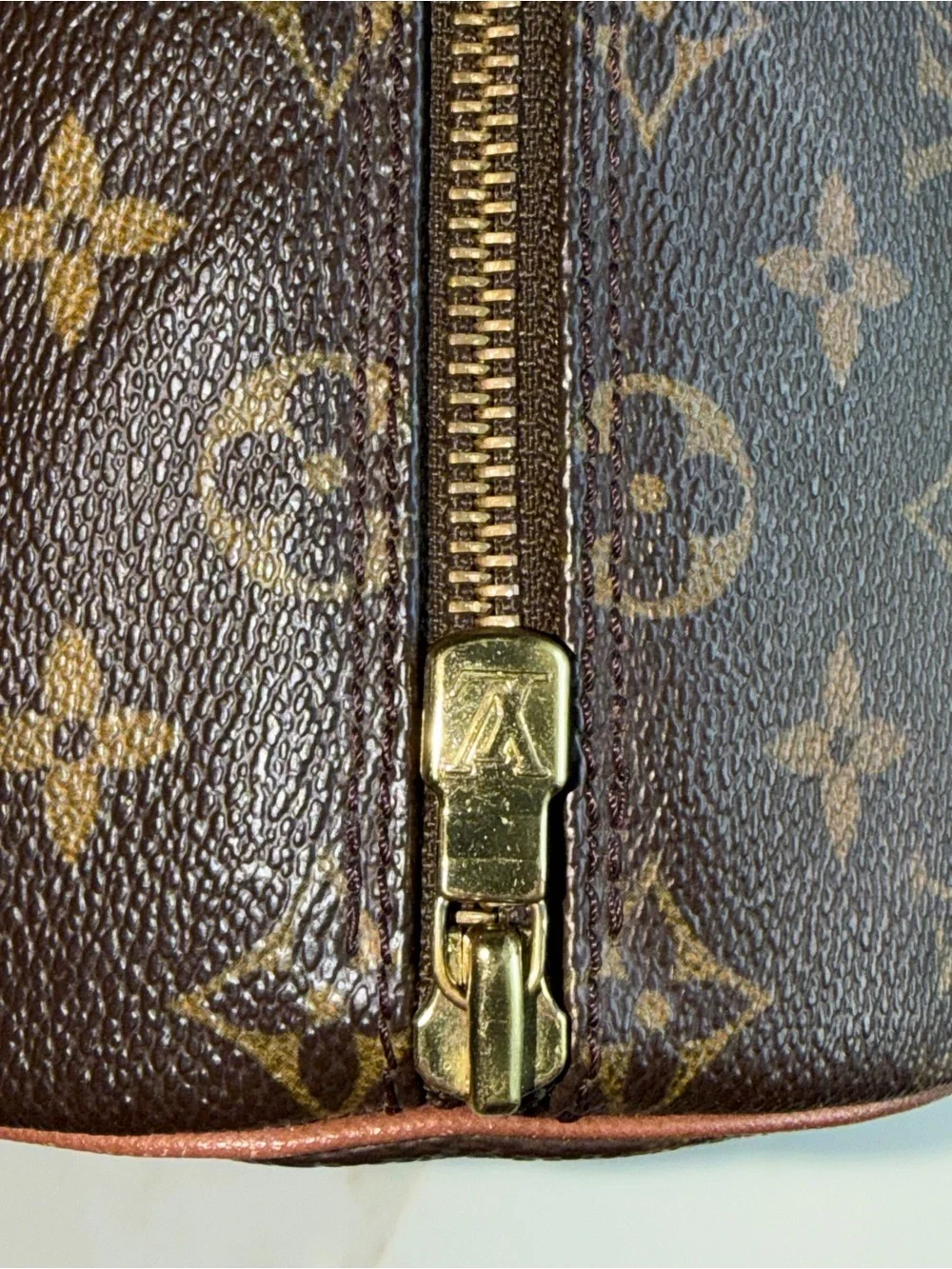 Louis Vuitton Papillon 26 Monogram Barrel Bag in Brown - AUTHENTIC- Vintage 1997